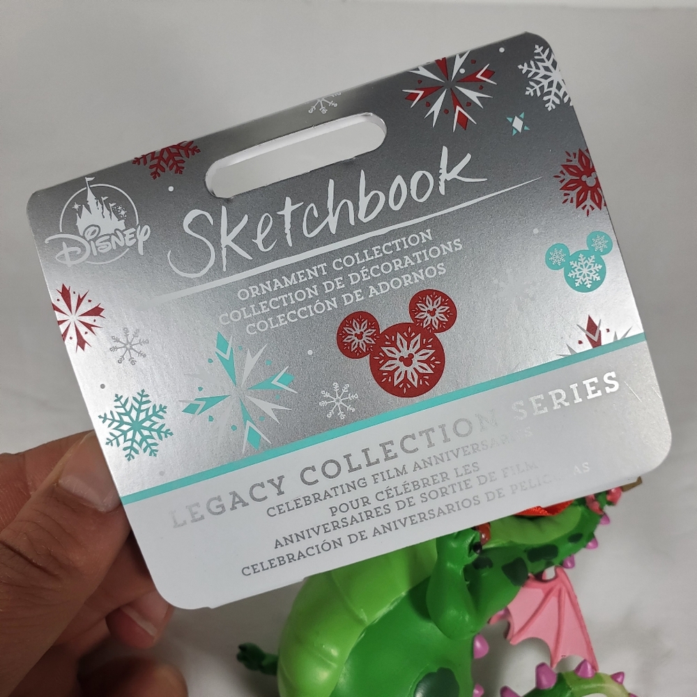 Disney Pete's Dragon Sketchbook Christmas Ornament Legacy 45 Years NEW - Picture 3 of 3